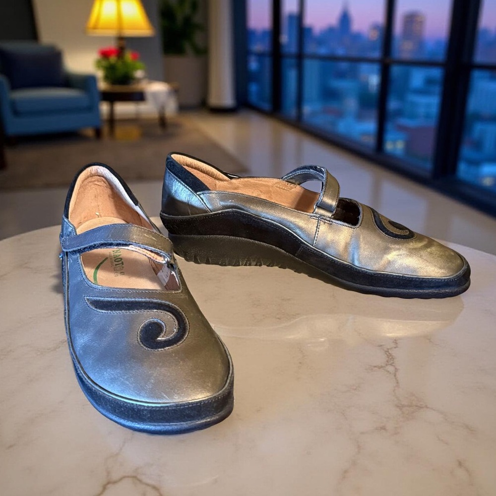 Naot EUC Sz 41 9.5 Matai Swirl Bronze Metallic Leather Mary Jane Flats (SH052) - Picture 1 of 9